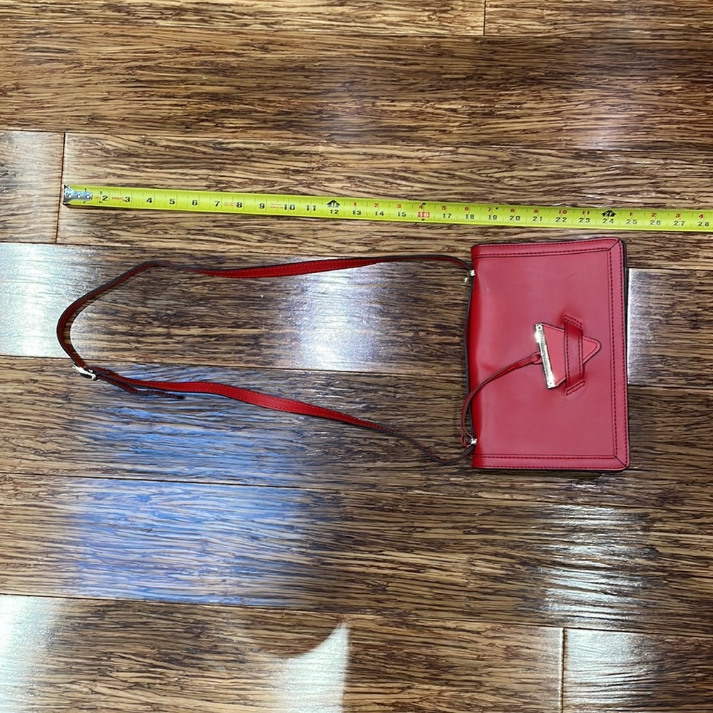 Camelia Roma red genuine Italian leather crossbody bag - Picture 13 of 13